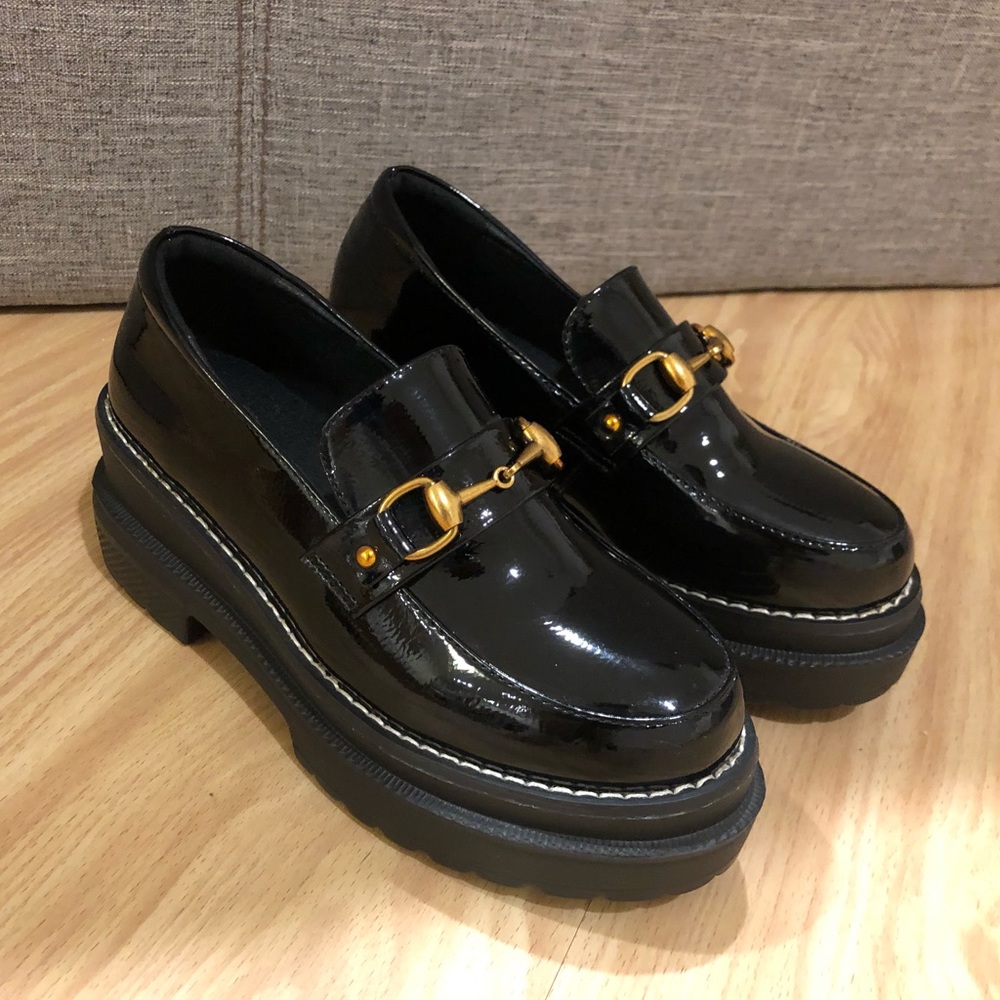 Platform loafer